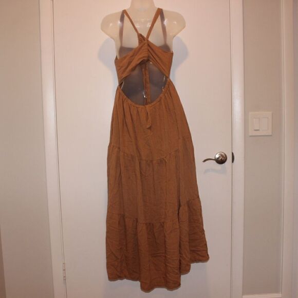 Lost + Wander Out East Maxi Dress in Macaroon Women Size Large - Picture 9 of 14